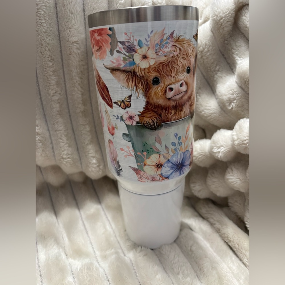 SPECIAL NEW Floral Highland Cow Tumbler 40 oz